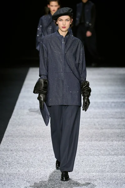 Look 98
